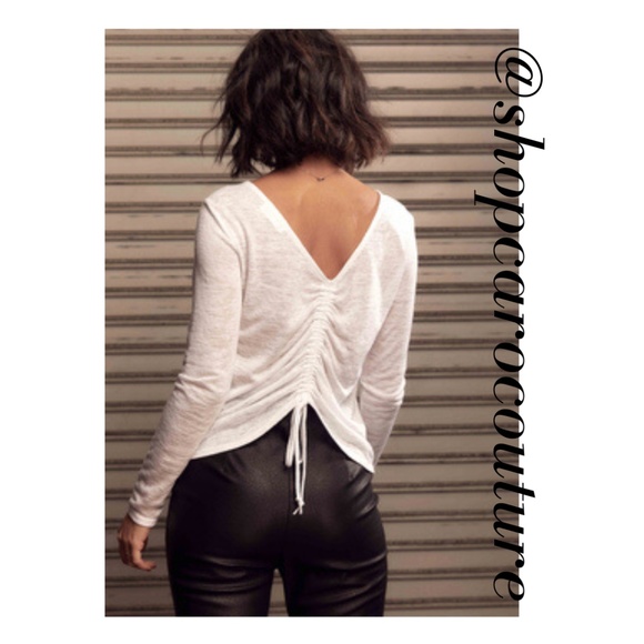 REVERSIBLE Long Sleeve Tie Blouse - Picture 3 of 5